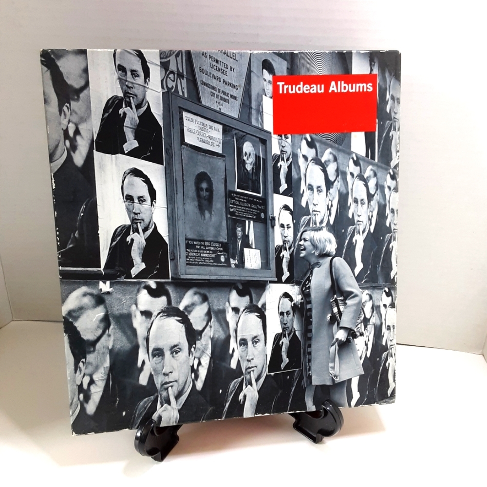 Pierre TRUDEAU ALBUMS First Edition 2000 Used Book Original Cover Box Vintage